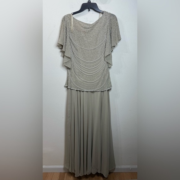 (R3) JKARA vintage Size 14 Full Length Champagne Beaded Formal Dress NWT - Picture 13 of 13